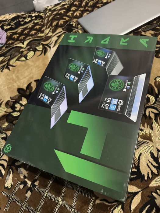 Продам ноутбук срочно