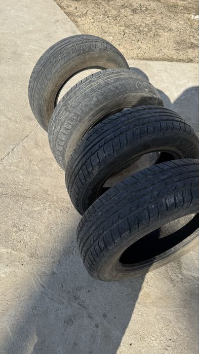 Шина бу летний 4шт