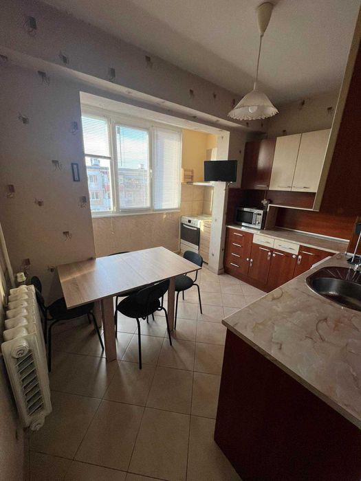 3-стаен апартамент под наем Дружба 1