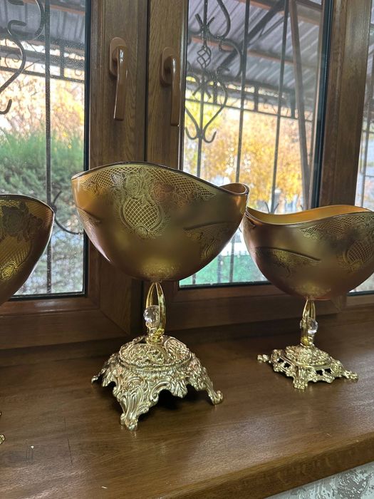 Набор из трех богем [Багема, ваза]