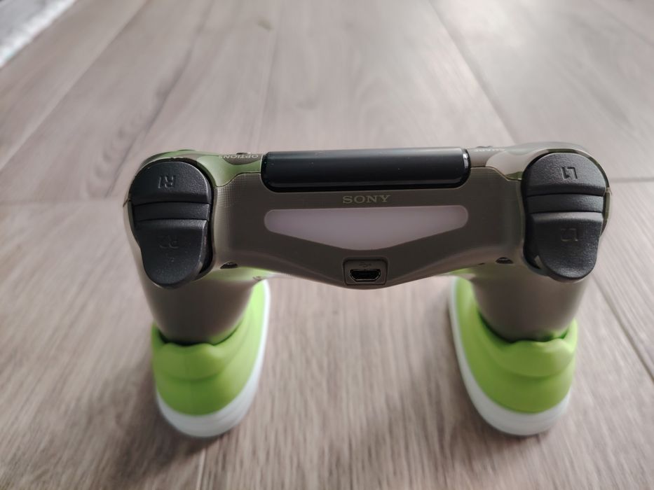 Controller PS 4 camuflaj
