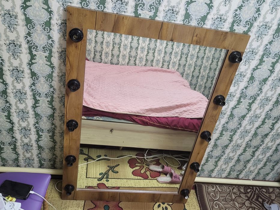 Продам зеркала состояние отличное почти новый