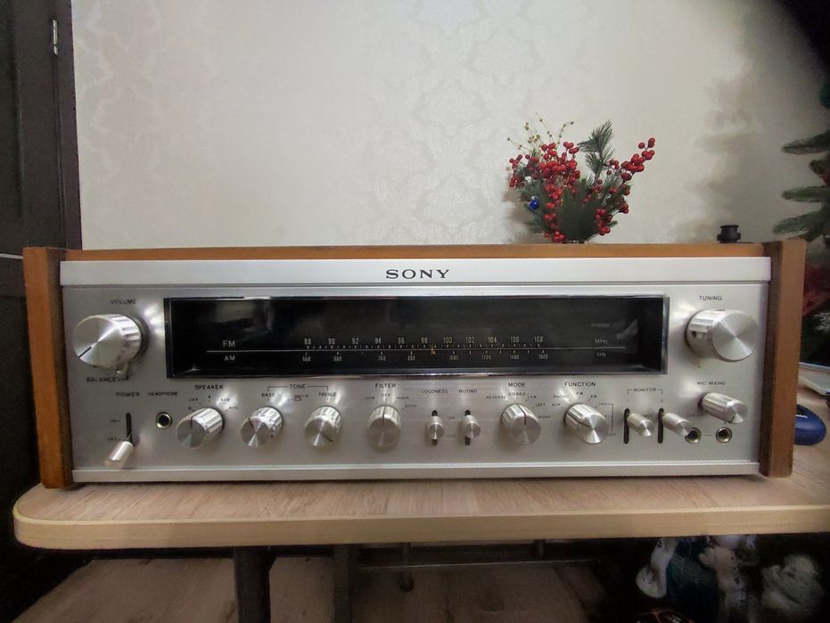 Винтажный усилитель звука