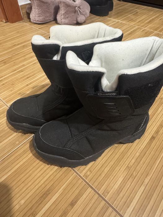 Quechua Decathlon ghete copii numar 22