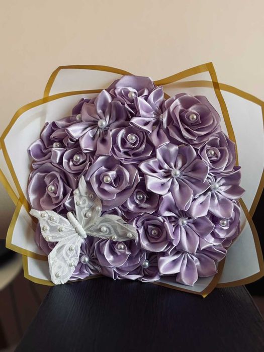 Вечни рози (сатенени) букети