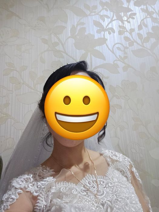 Той көйлегі сатылады