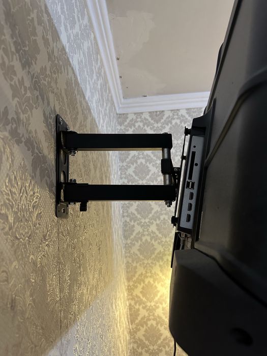 Продам смарт тв самсунг