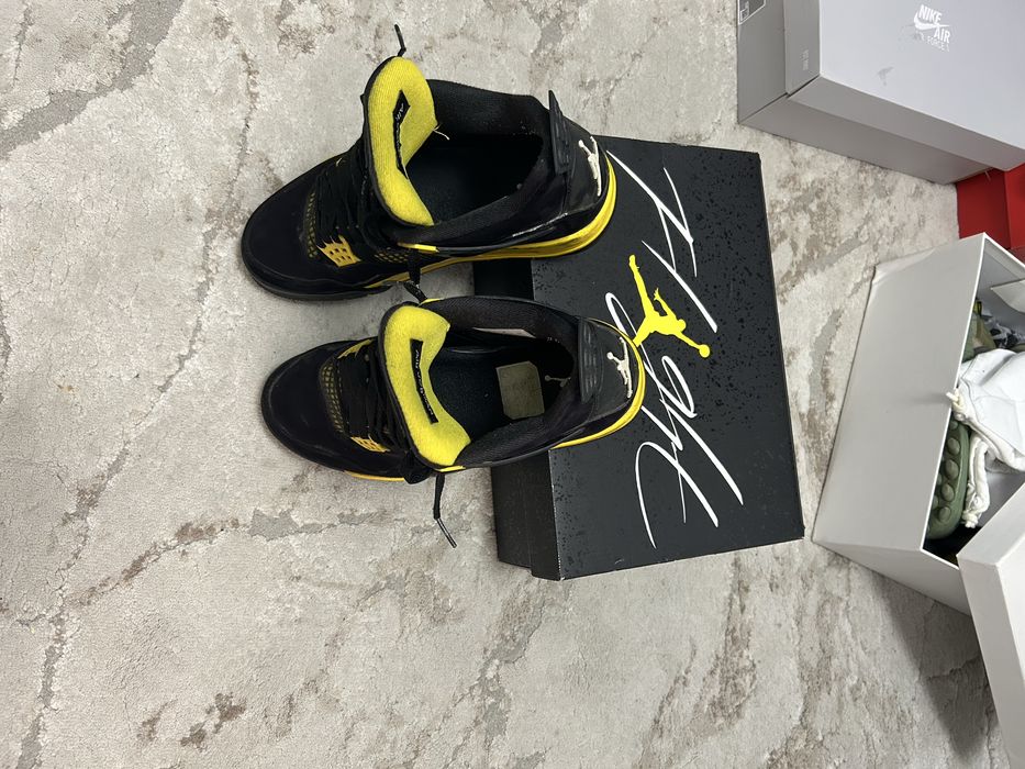 jordan 4 yellow thunder