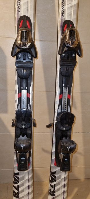 Schiuri Atomic 162 cm