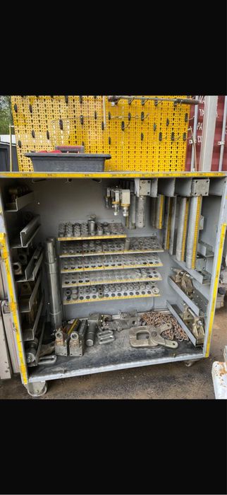 Рихтовочный Стапель , (робот) Spanesi