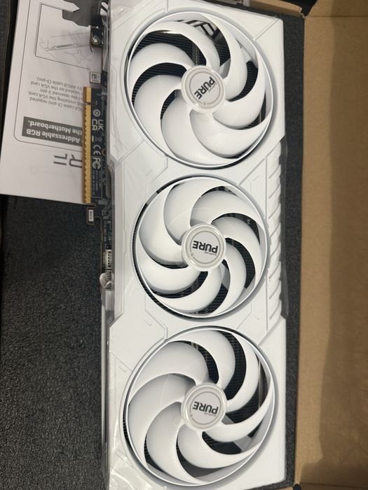 Placa Video RX9070XT 16GB Sapphire Pure