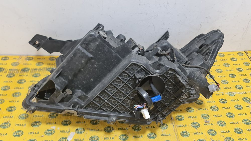 Far full led Toyota Land Cruiser J150 koito 60-266 dreapta