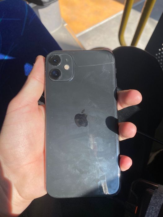 IPHONE 11 хороший