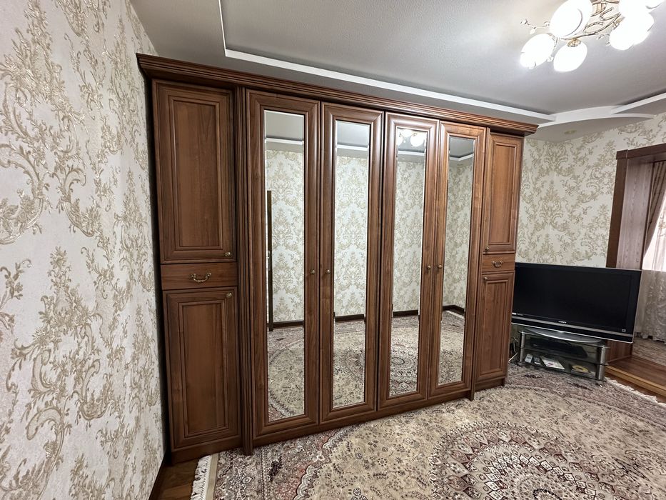 Шифоньер для спальни