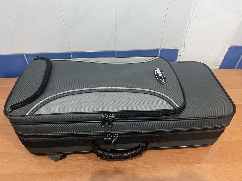 Саксофон jupiter