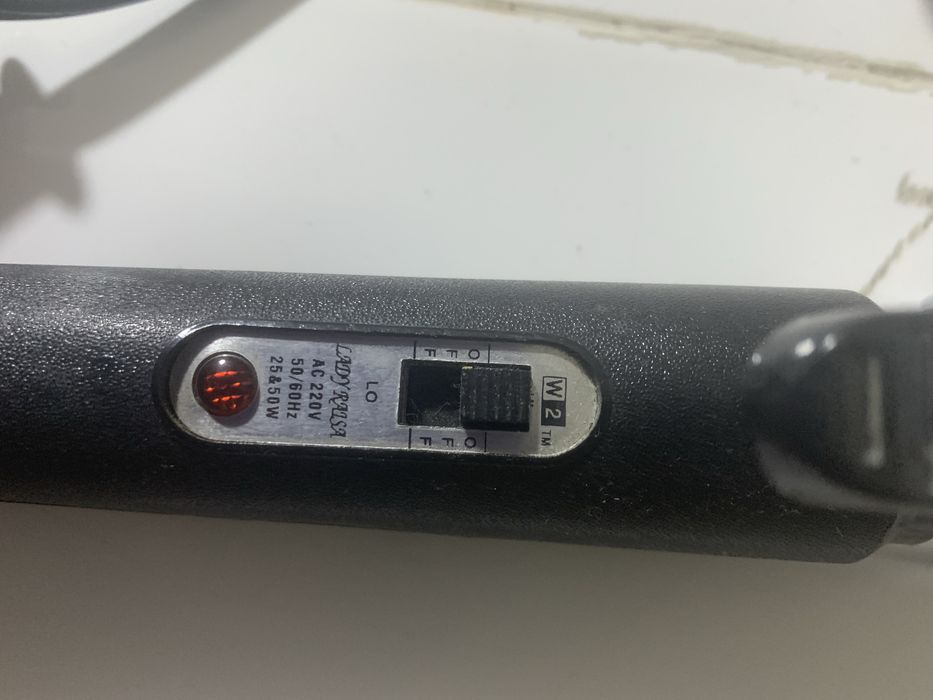 Продам плойку для укладки