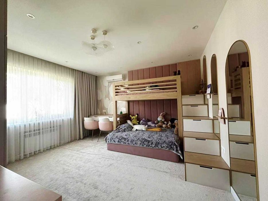 Под бизнес, офис, учеб центр, детсад. Ор-р: Азербайджан ценр, аэропорт