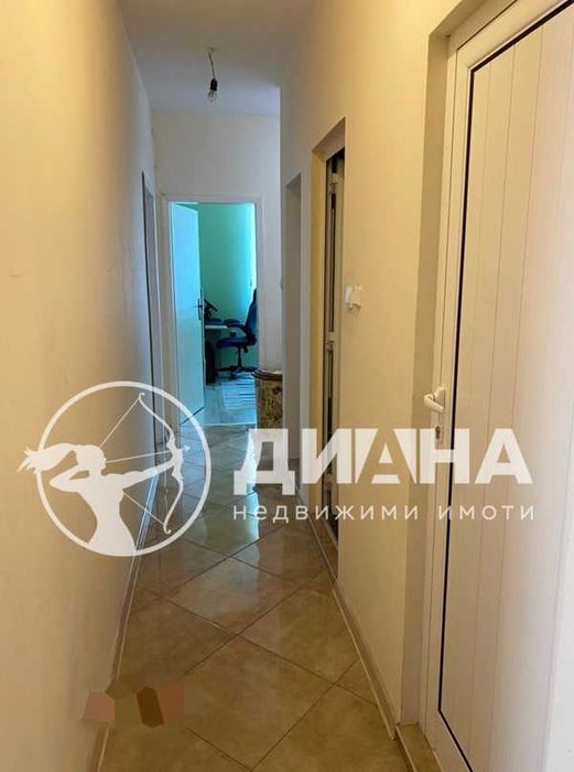 Продава се Тристаен апартамент в Пловдив, Тракия - 95 кв.м за 1569 €/кв.м - Снимка #7