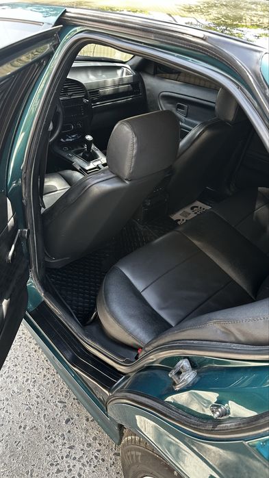 BMW E36 — chiroyli holatda, o‘ziga xos avtomobil