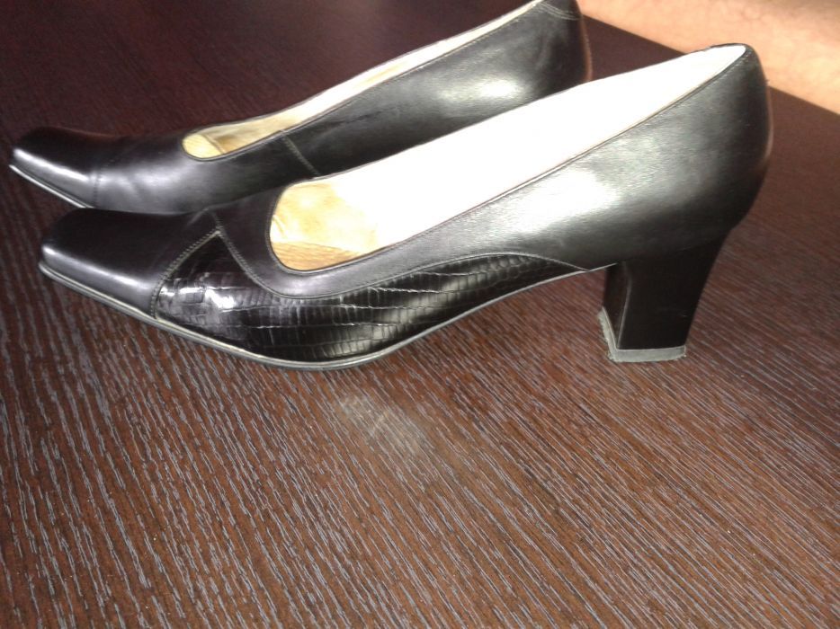 pantofi 2+1 gratuit,piele 100% nr.39