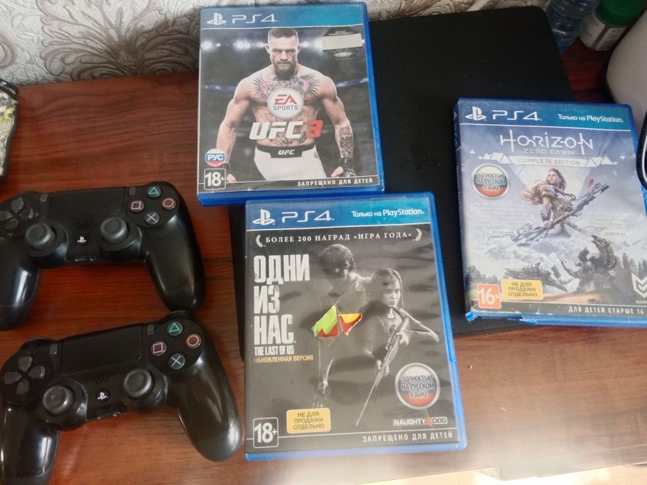 Сони плейстейш 4