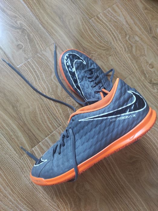 Papuci fotbal Nike Hypervenom 44