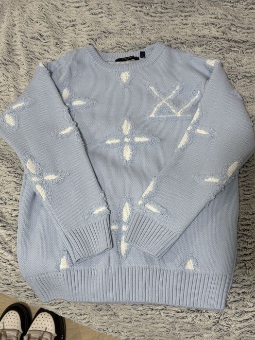 pullover luis vuitton baby blue