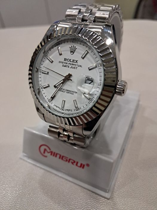 Rolex масивен и стилен