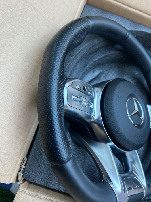 Mercedes G63 AMG 2022 Волан + Бег