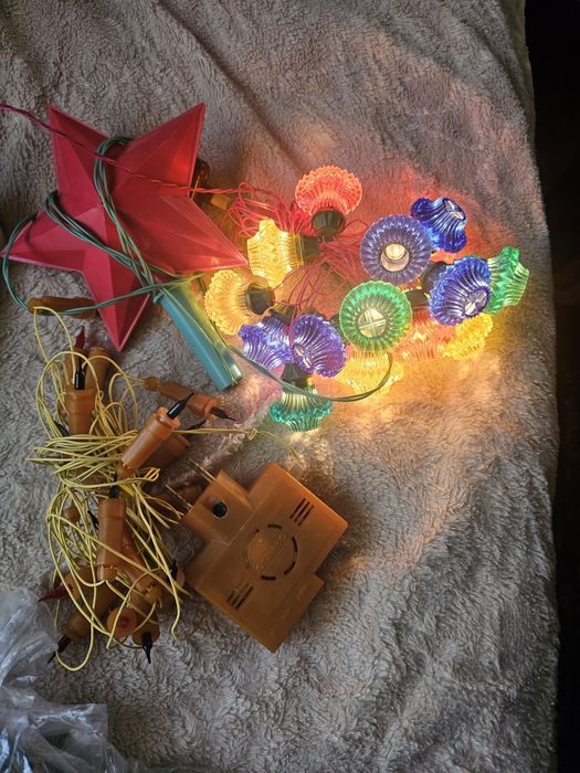 Еслочные игрушки стеклянные