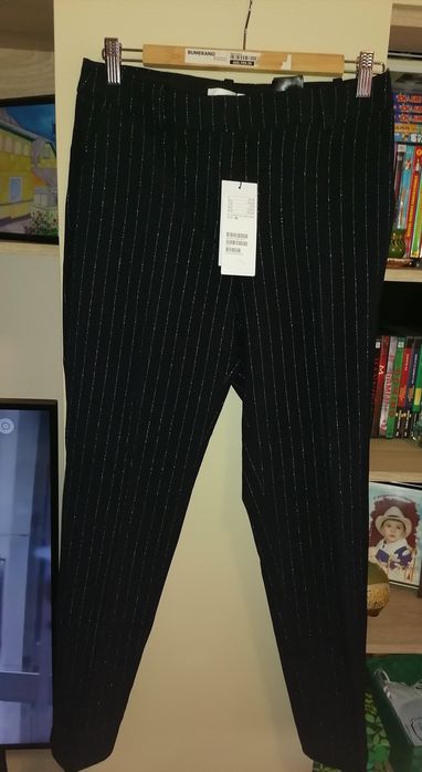 Pantaloni  dama H&M măsură 38.Noi