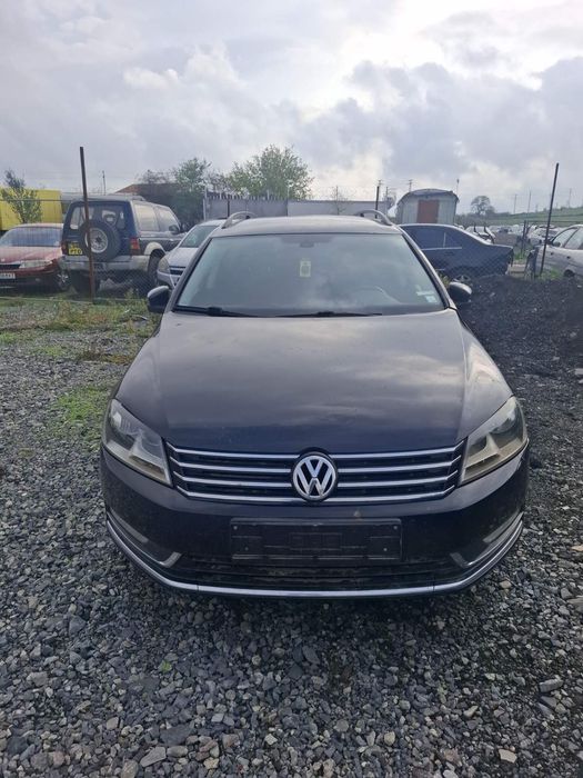 Volkswagen Passat 2012 година 2.0 TDI  140 к.с автоматик DSG