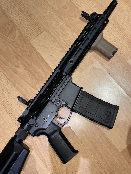 Airsoft оборудване еърсофт реплика униформа cyma platinum каска оптика