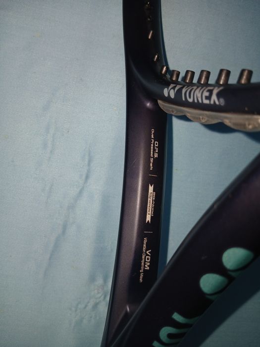 Rachete tenis noi 2025 profesionale Yonex