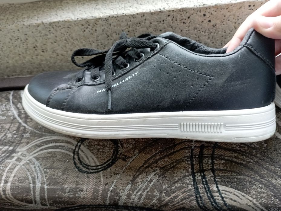 Дамски маратонки