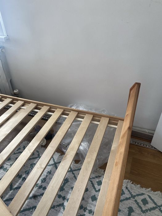 Продам кровать 120 на 200 м