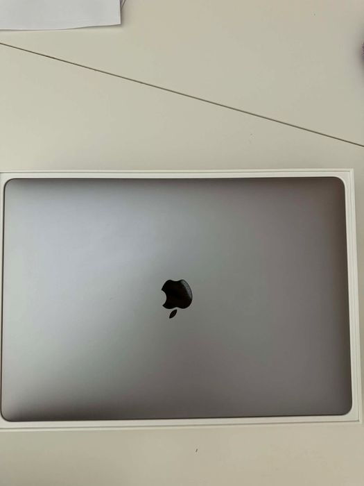 MacBook Pro 15 inch Space Gray