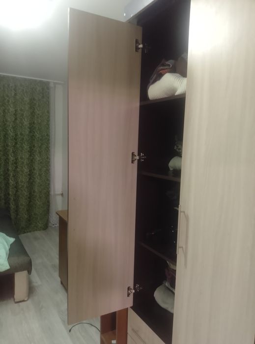 Продам шкаф в идеальном состоянии