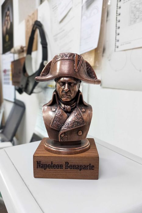 Статуетка-сувенир "бюст на Наполеон Бонапарт".Медна галванопластика.