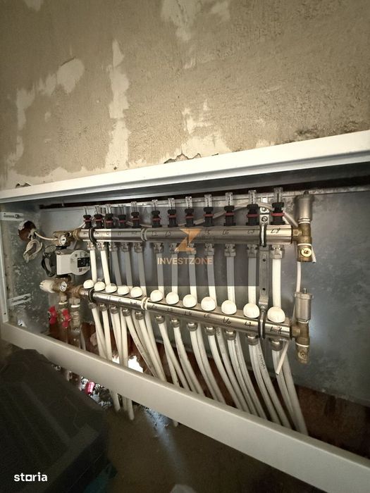 Casă semifinisată cu teren 806 mp Cetariu - Bihor
