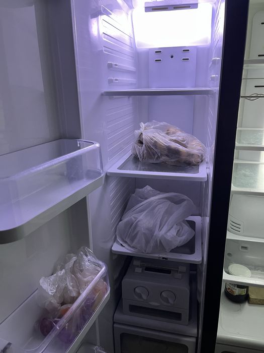 Продаю холодильник Samsung