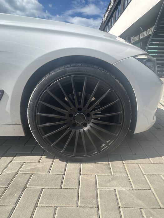 Vand jante R20 bmw plus cauciucuri in stare buna