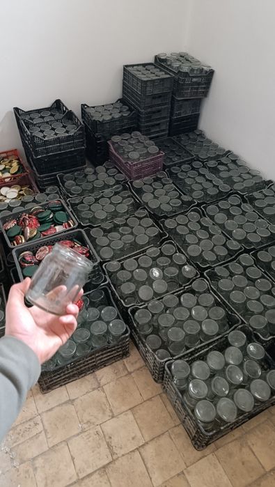 Bankalar sotiladi yangi 0.450. 1L