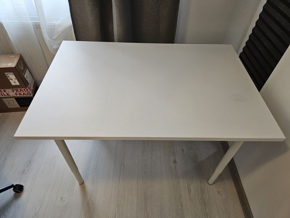 Birou reglabil pe inaltime  120cm  x 80