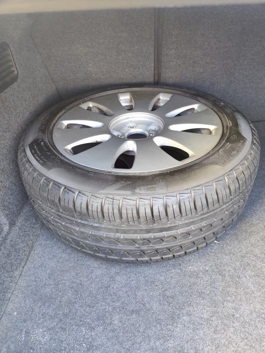 Audi A4 motor 2000 benzină impecabil