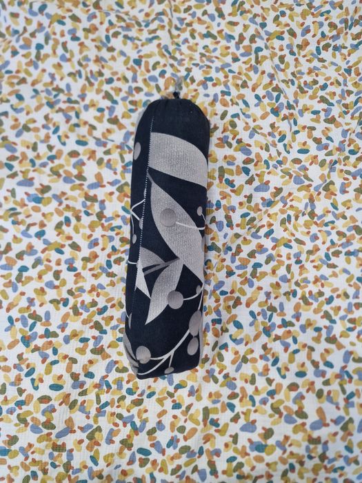 Валик для спины символически