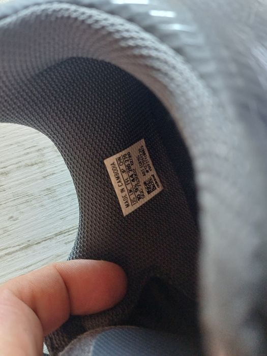 Vând ghete fotbal adidas si nike