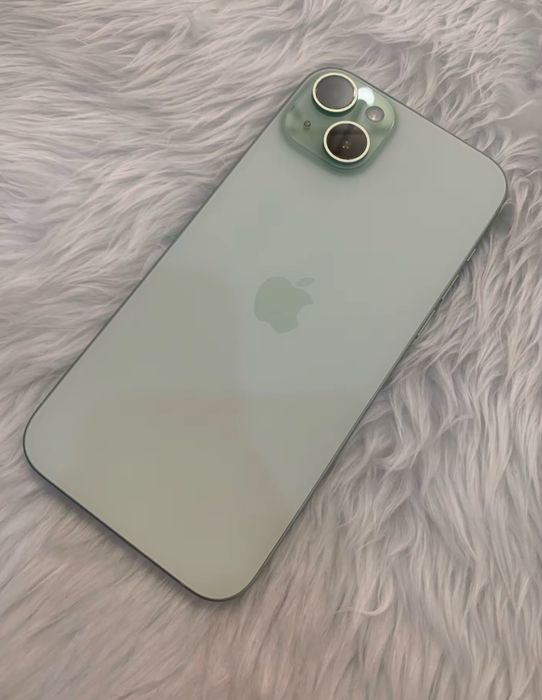 Айфон 15 плюс зеленый