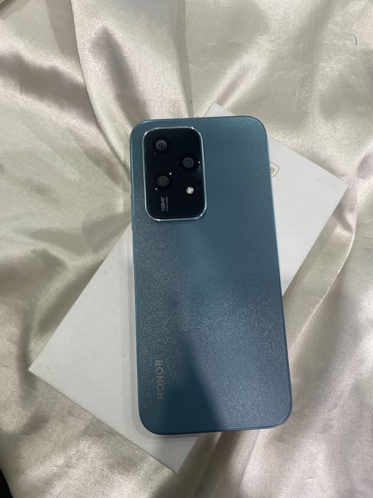 Honor 200 Life, 256 гб(1001-костанай) лот 882281
