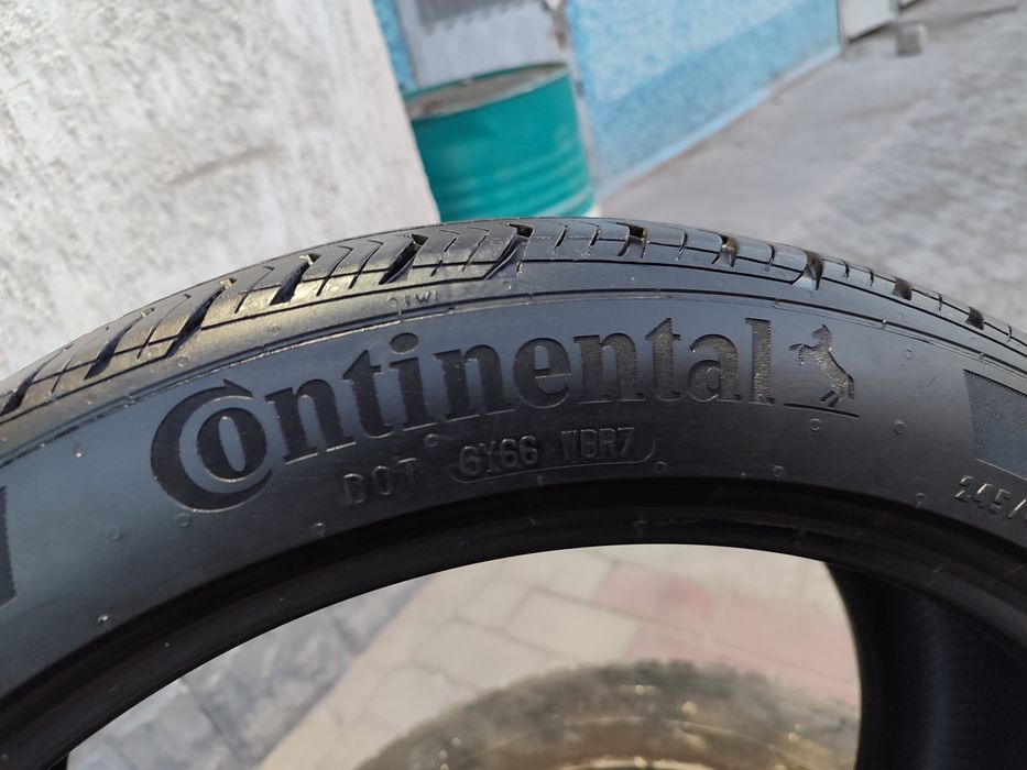 Летняя резина 245/40R19(1шт)